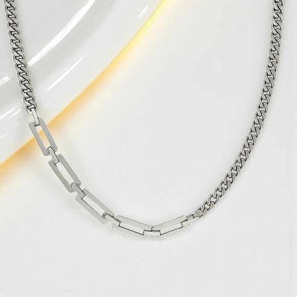 ๐๏ธMinimalist Cuban Chain Necklace 18K White Gold Plated Stainless Steel Modern - Picture 3 of 11